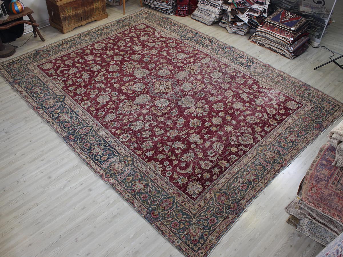 Distressed Wool Vintage Rug, vintage rug, Handmade, hand-knotted wool & silk, size 296 × 380 cm, from Isparta