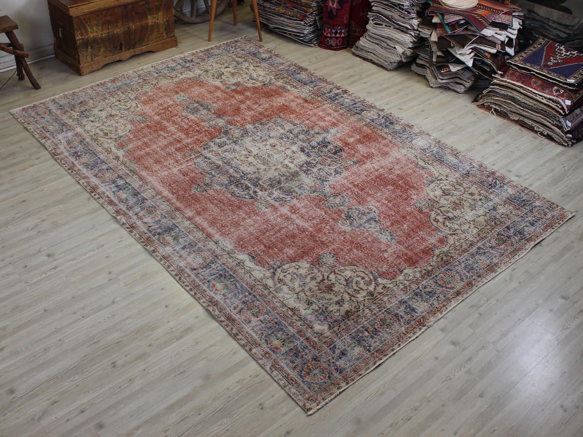 Distressed Handmade Vintage Rug, vintage rug, Handmade, hand-knotted cotton, size 215 × 318 cm, from Milas