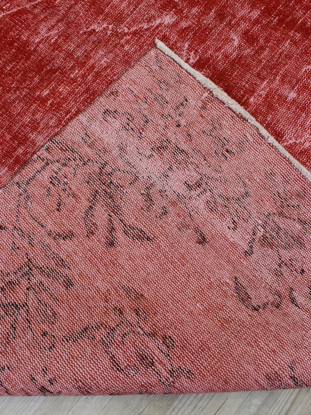Handmade Vintage Wool Rug — detail view 3, handmade vintage rug