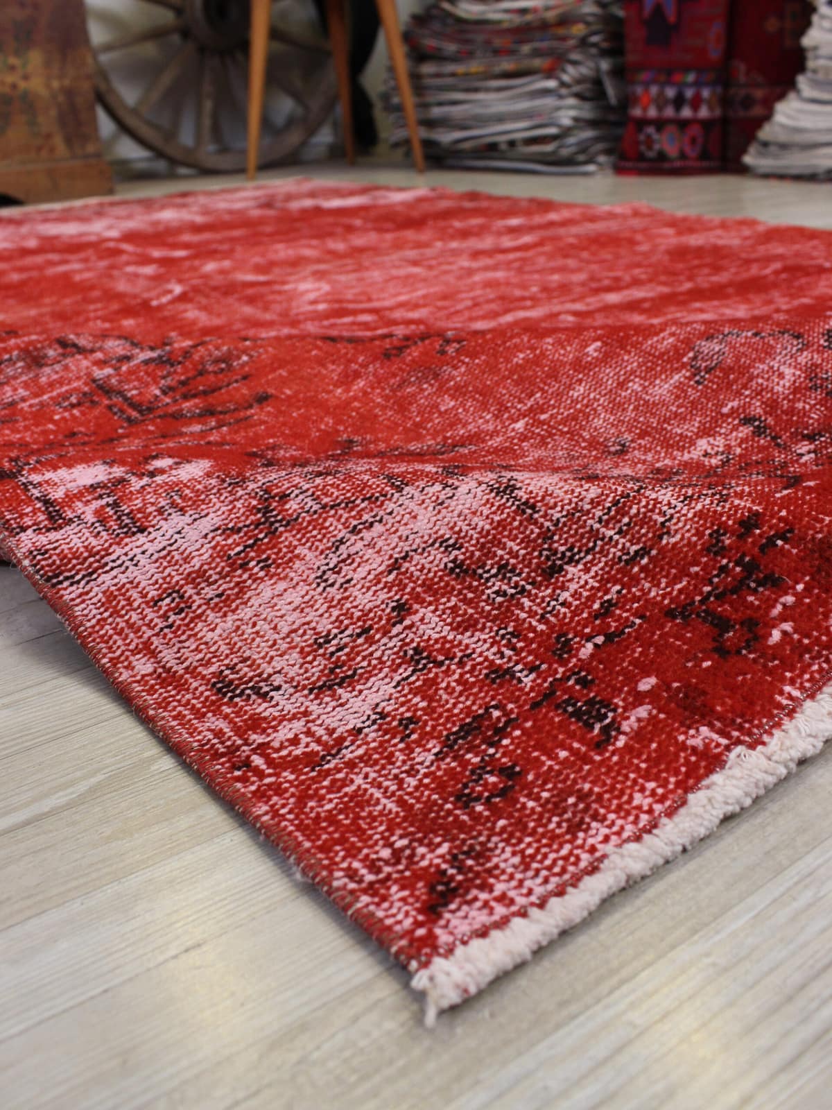 Handmade Vintage Wool Rug — detail view 4, handmade vintage rug