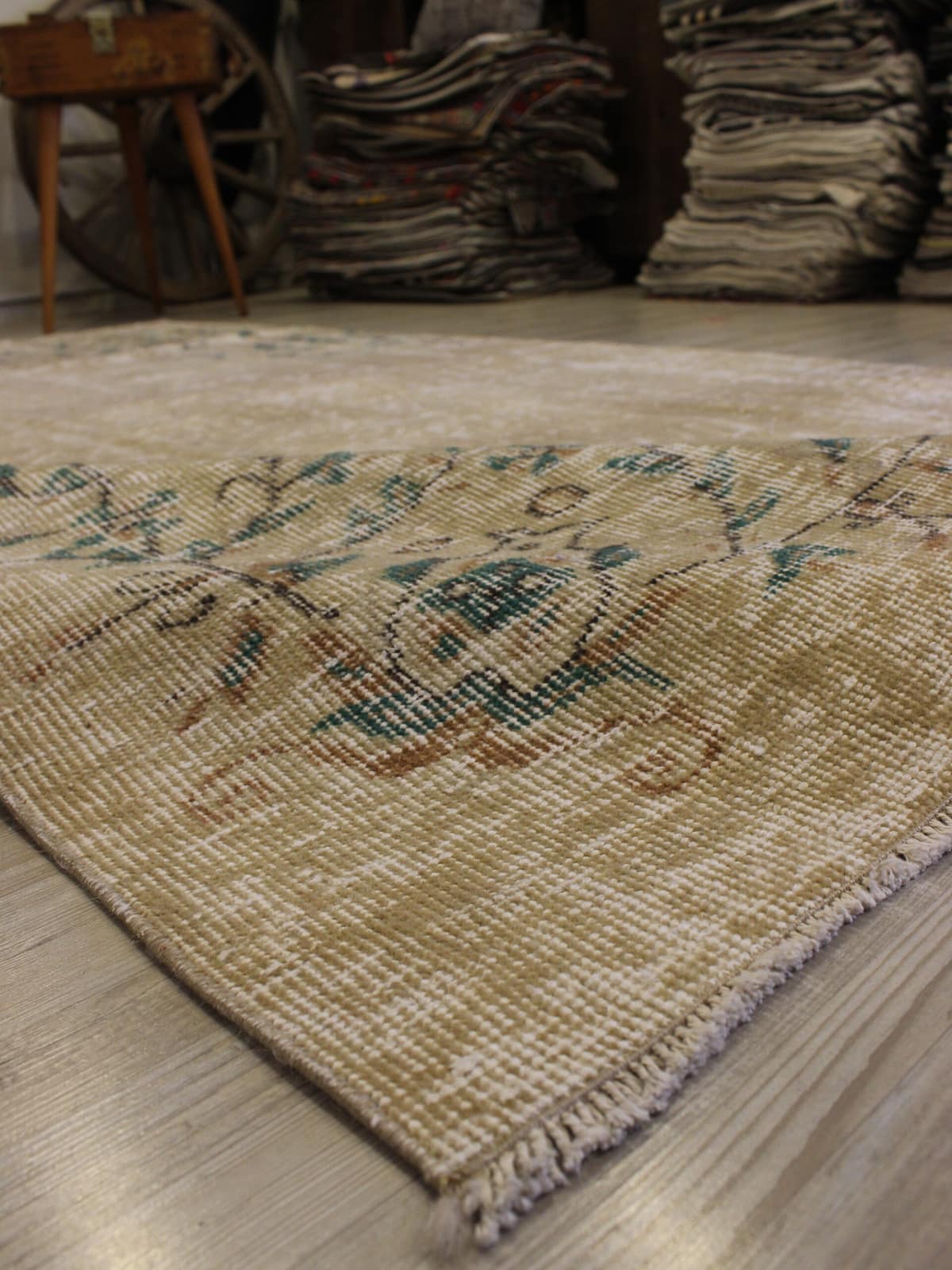 Vintage Hand-Woven Wool Rug — detail view 4, handmade vintage rug