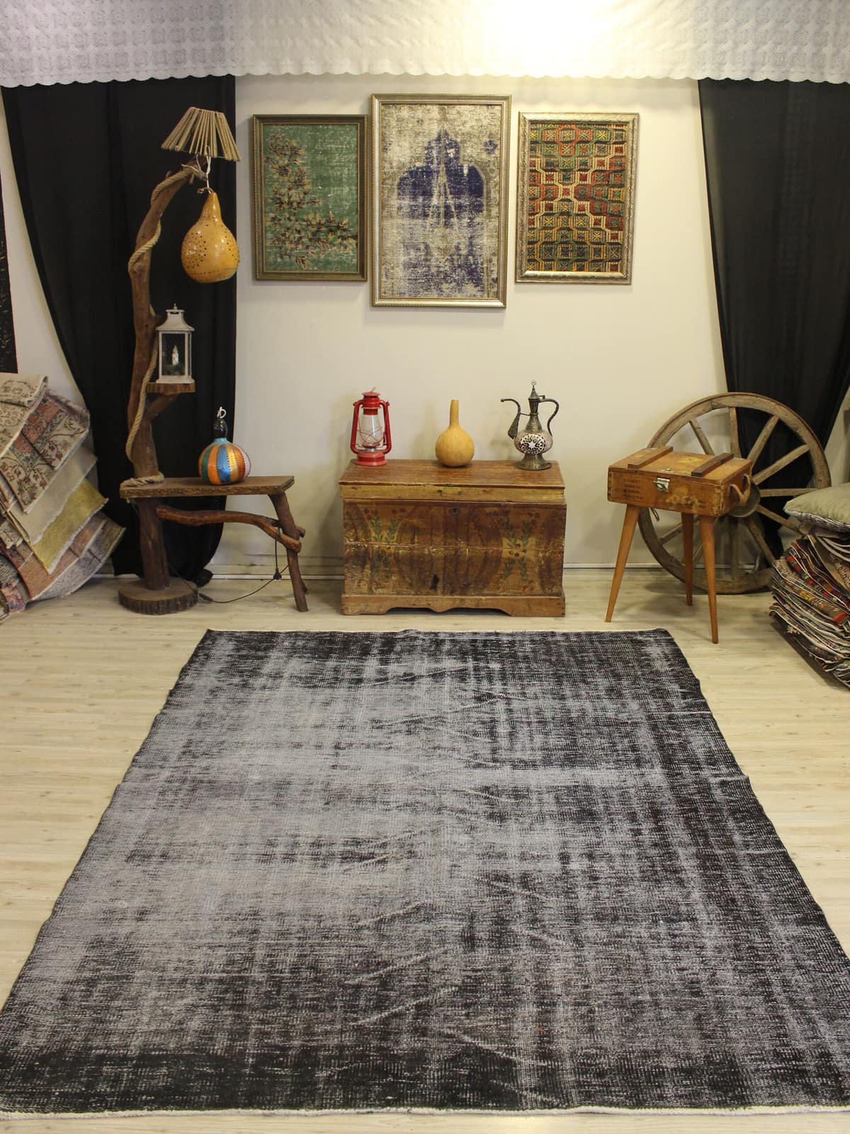 Handmade Vintage Wool Rug — detail view 2, handmade vintage rug