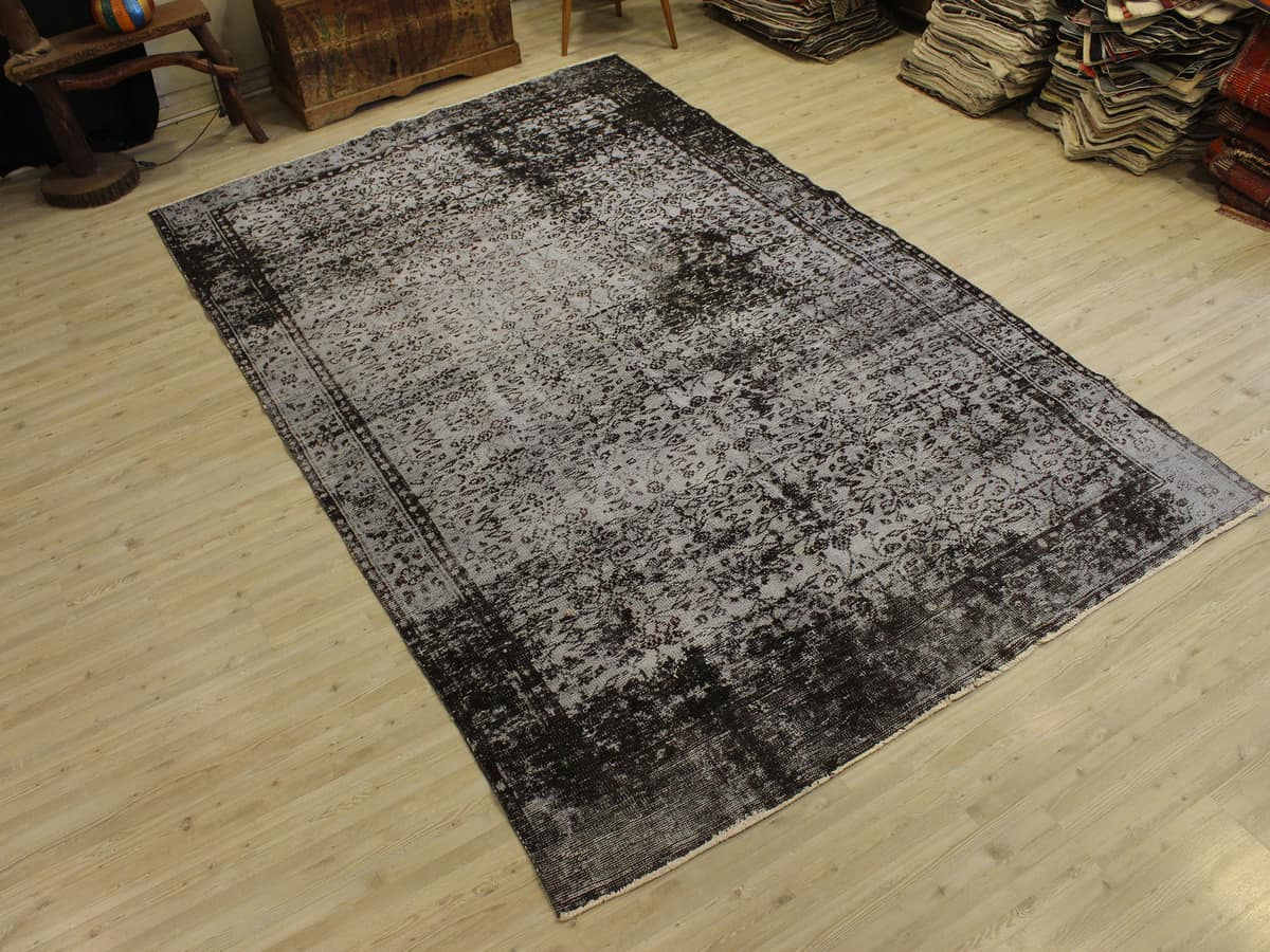 Handwoven Vintage Wool Rug, vintage rug, Handmade, hand-knotted wool, size 190 × 303 cm, from Antalya
