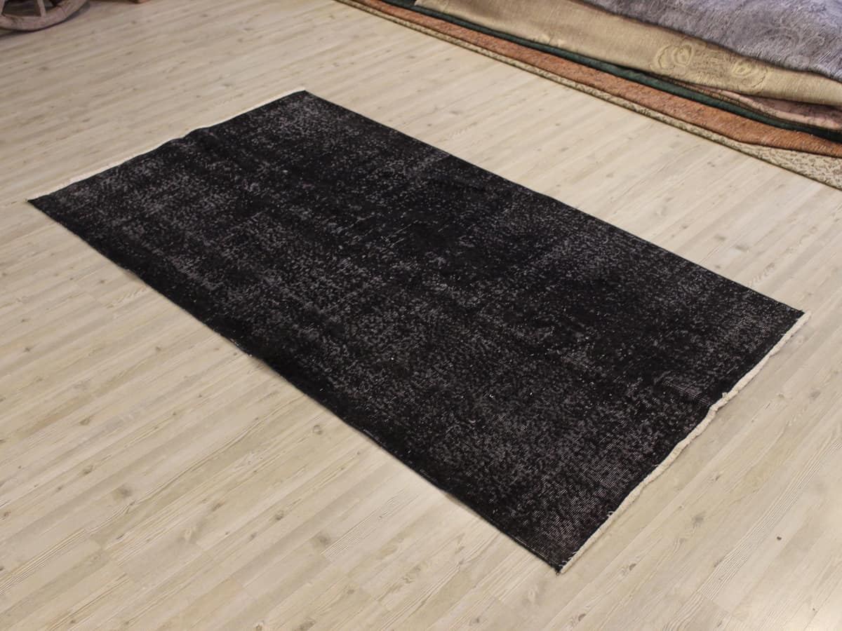 Distressed Vintage Hand-Knotted Rug, vintage rug, Vintage, hand-knotted wool, size 110 × 200 cm, from Yahyalı