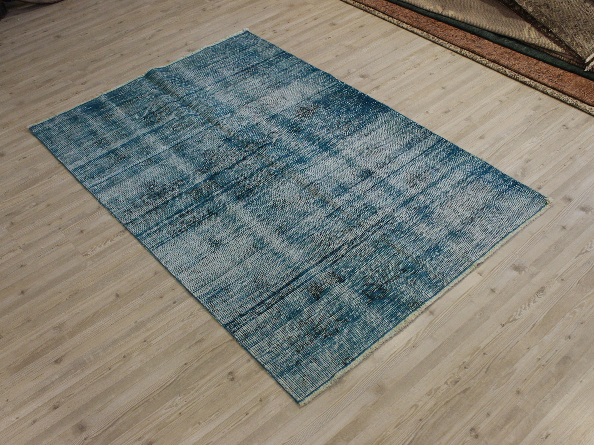 Distressed Wool Vintage Rug, vintage rug, Handmade, hand-knotted wool, cotton & silk, size 120 × 180 cm, from Bergama