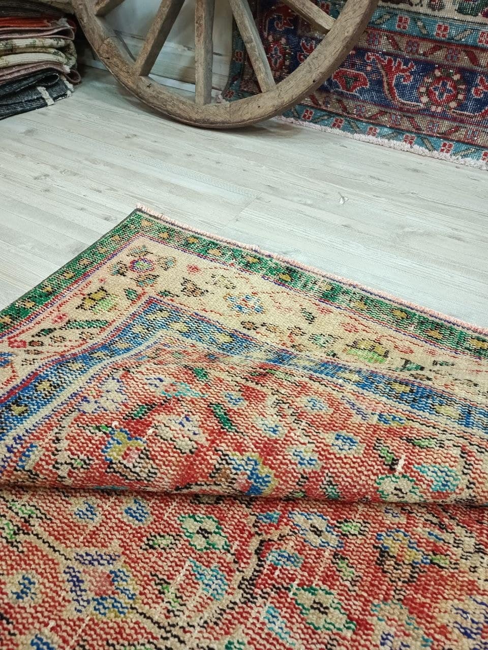 100% Wool Handwoven Vintage Rug — detail view 5, handmade vintage rug