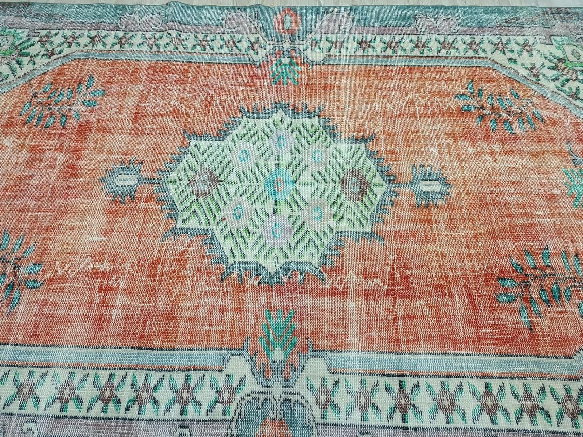 Handwoven Natural Wool Rug — detail view 5, handmade vintage rug