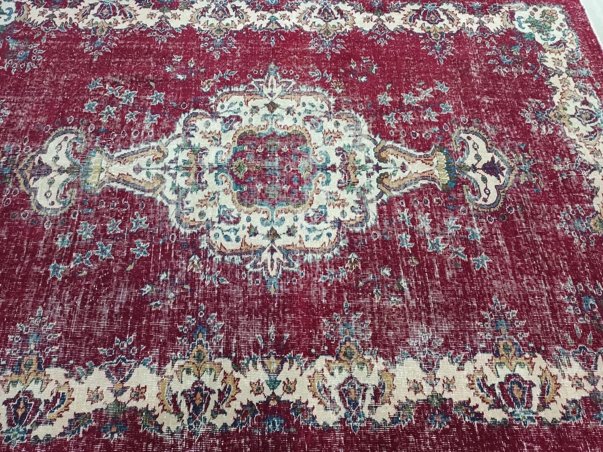 Handwoven Natural Wool Vintage Rug — detail view 4, handmade vintage rug