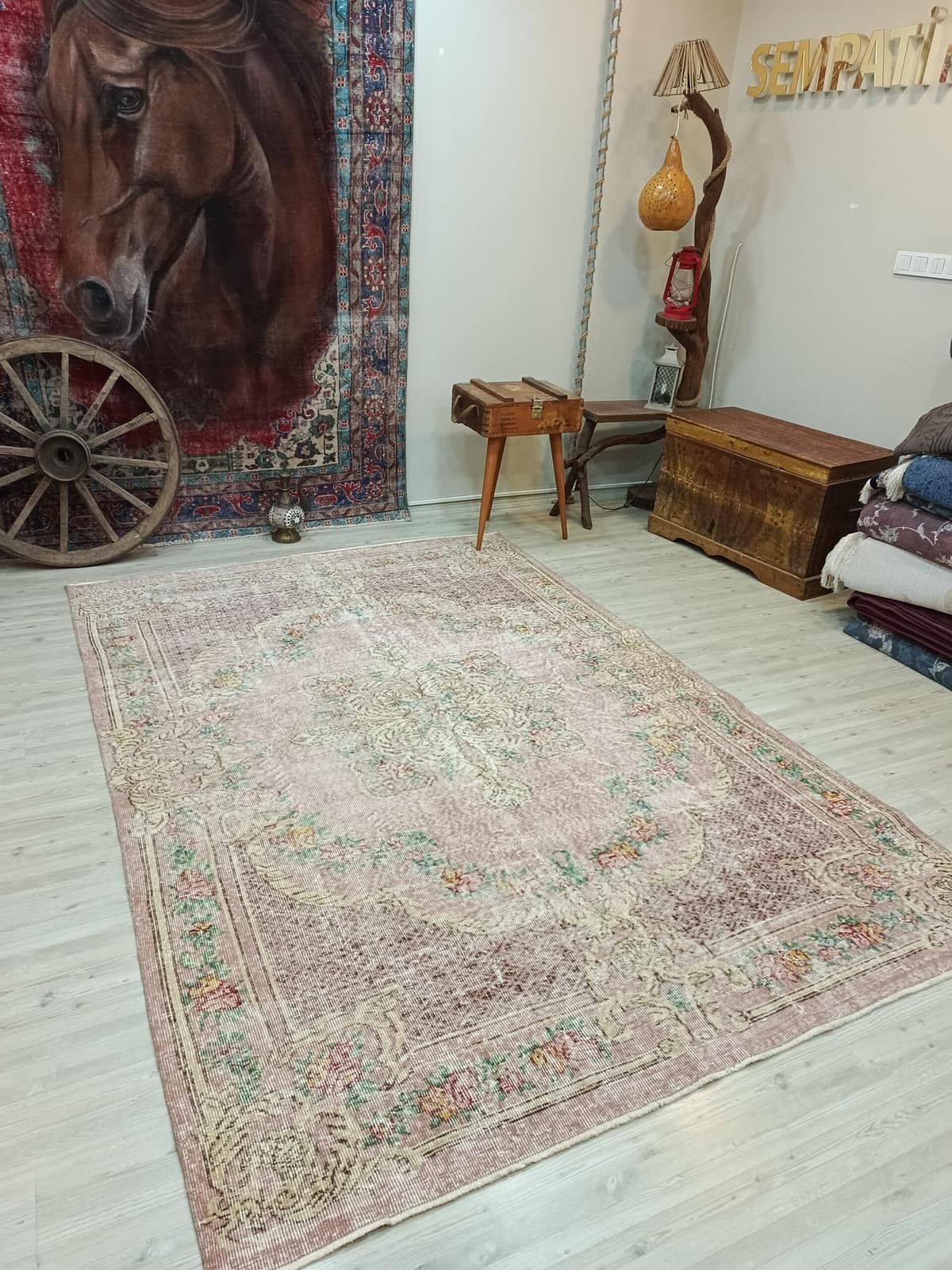 Hand-Woven Vintage Natural Wool Rug, vintage rug, Handmade, hand-knotted wool & cotton, size 182 × 267 cm, from Bergama