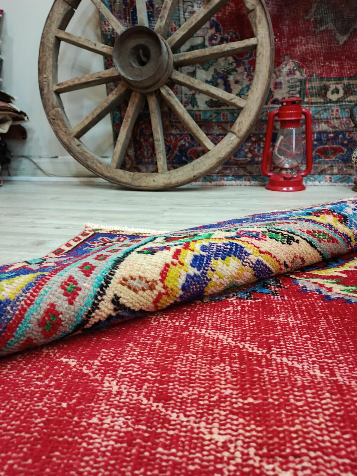 Vintage 100% Wool Rug — detail view 4, handmade vintage rug
