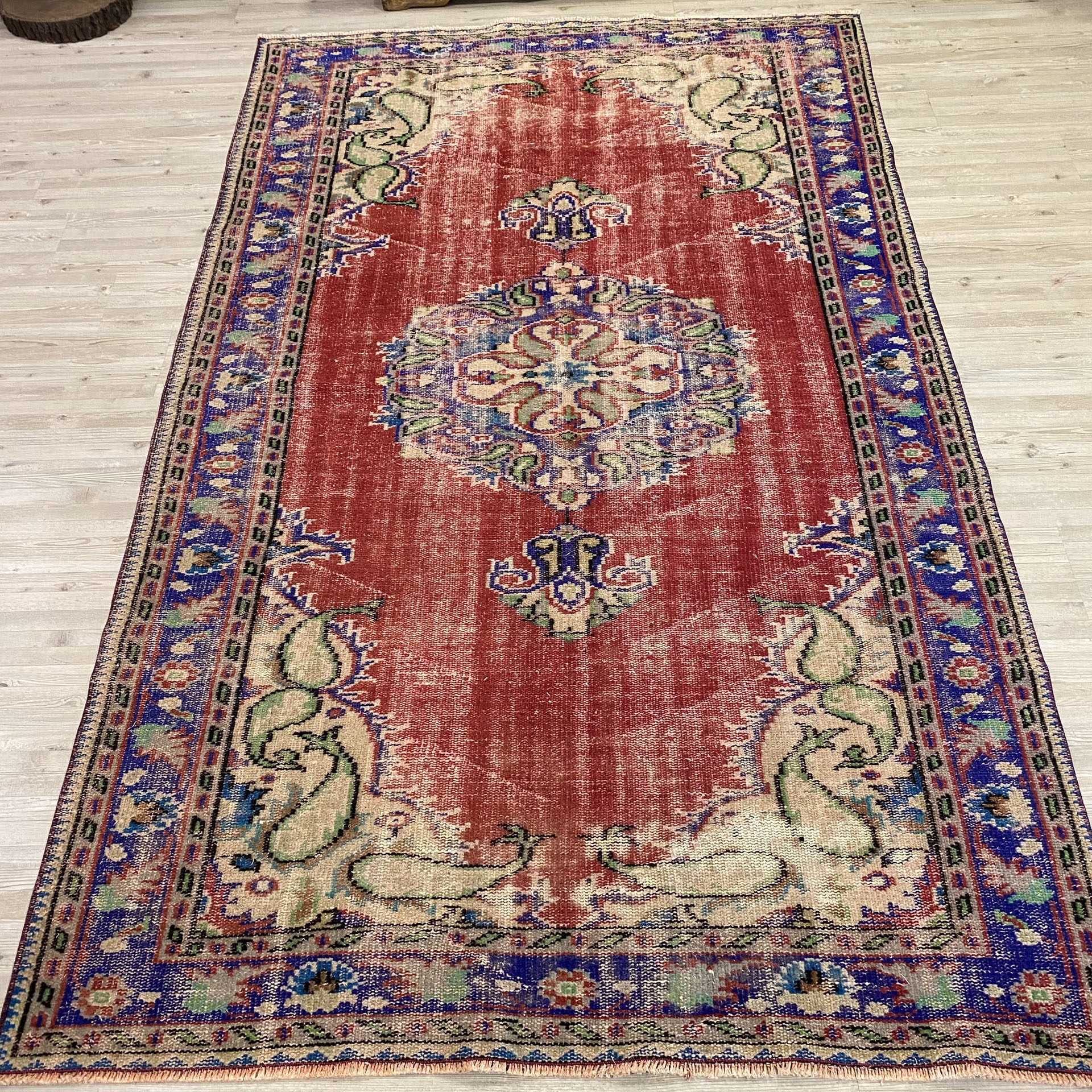 Handmade Vintage Rug, Handmade rug, silk wool/weave, size 153 × 260 cm, from Sivas, SKU 10314