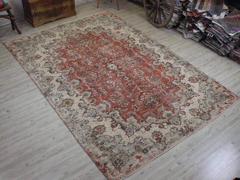 Handwoven Wool Rug, Vintage, Vintage rug, wool wool/weave, size 214 × 317 cm, from Anatolia, SKU 10555