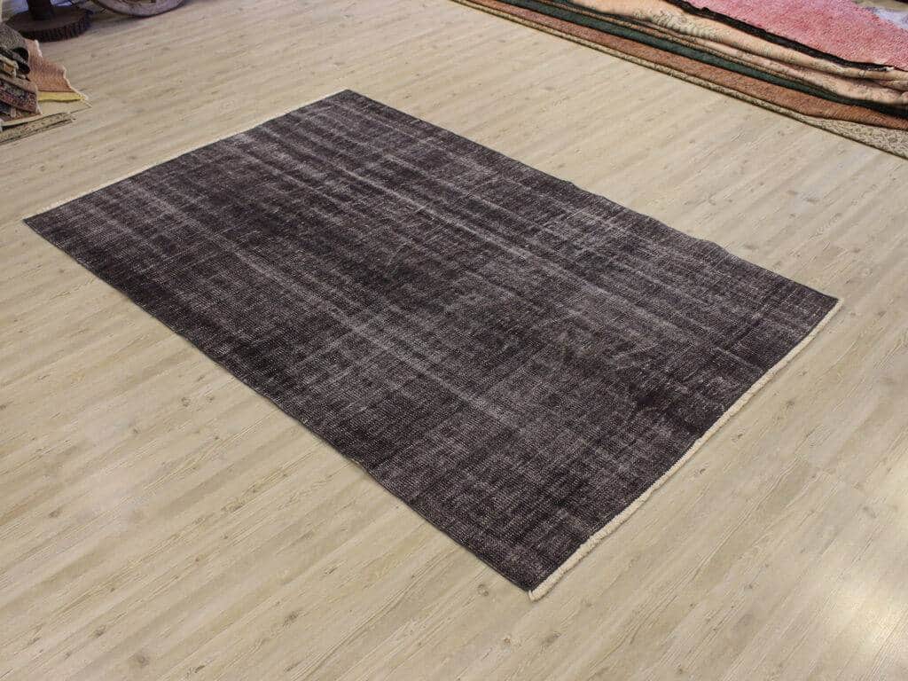 Distressed Wool Handmade Rug, Vintage, Handmade rug, wool wool/weave, size 138 × 204 cm, from Bergama, SKU 10668