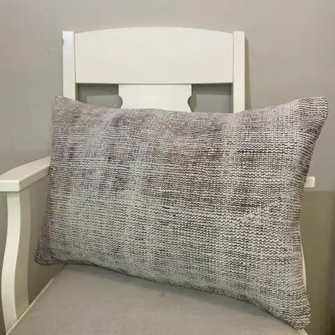 Hand-Woven Pillowcase, Kilim rug, cotton wool/weave, size 40 × 60 cm, from Konya, SKU 418
