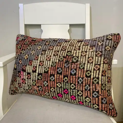 Hand-Woven Pillowcase, Kilim rug, wool wool/weave, size 40 × 60 cm, from Manisa, SKU 443