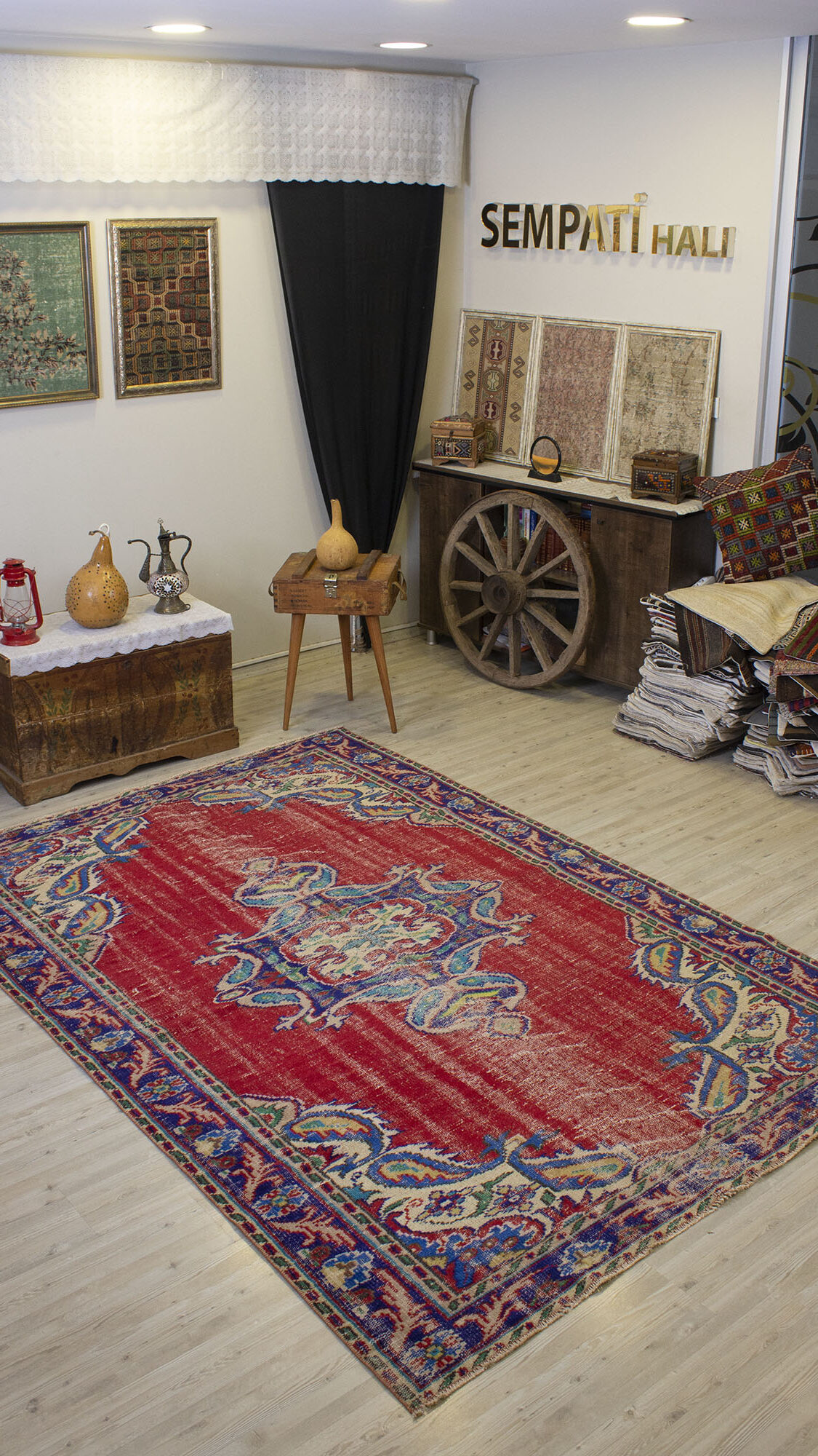 Handwoven Rug Dye-Dyed, Handmade rug, wool, cotton & silk wool/weave, size 185 × 275 cm, from Gördes, SKU 10498